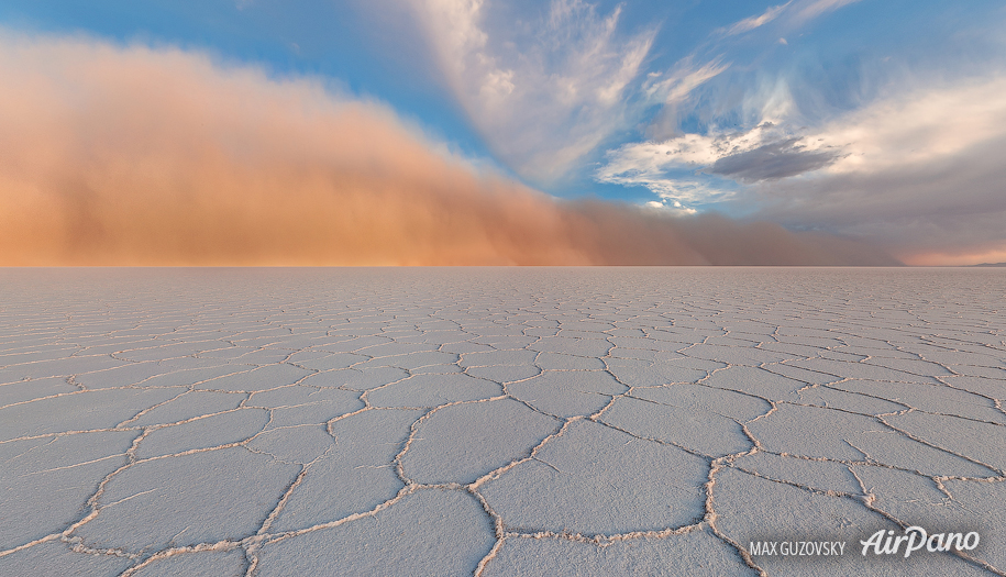 Storm above Salar de Uyuni, Bolivia