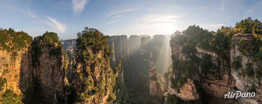 Zhangjiajie National Forest Park (Avatar Mountain), China