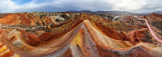 中国 张掖丹霞地质公园的五彩山