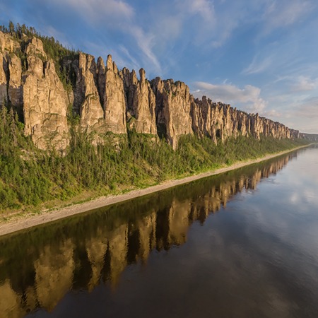 俄罗斯 雅库特 勒拿河柱状岩