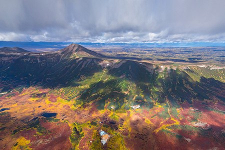 俄罗斯 堪察加半岛 乌宗火山口