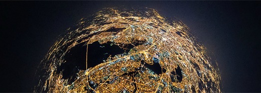 夜航在莫斯科上空的平流层