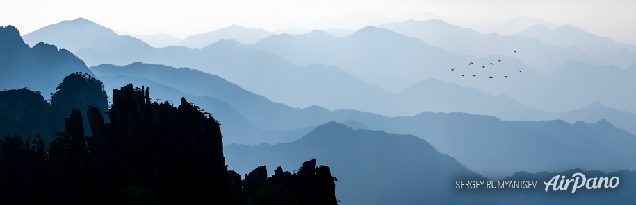 Sunset over Huangshan mountains