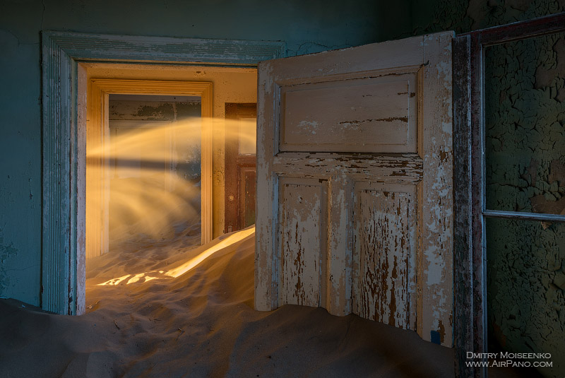 Kolmanskop Ghost Town, Namibia