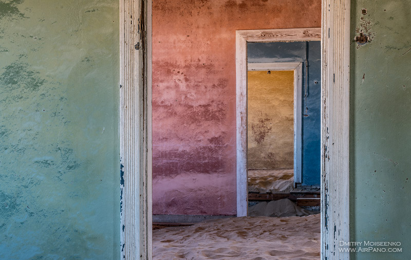 Kolmanskop Ghost Town, Namibia