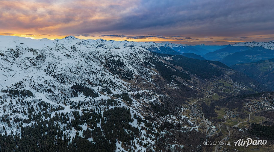 Sunset ober the French Alps