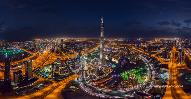 Dubai, UAE. Burj Khalifa at night