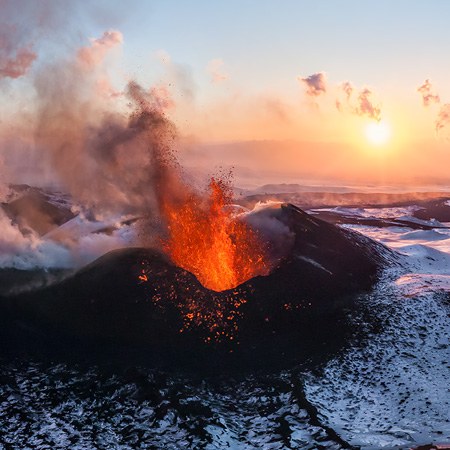 2012年 俄罗斯堪察加半岛 普洛斯基托尔巴契克火山